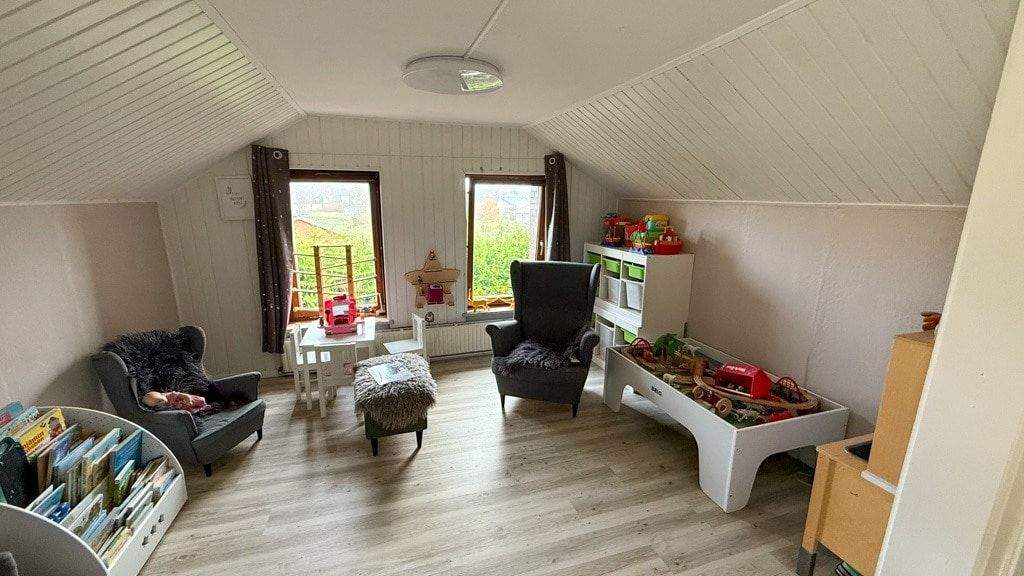 Einfamilienhaus Oeversee Munkwolstrup - 7 Zimmer, 180 m&sup2;, 259.000&euro; | Angebot:25672129