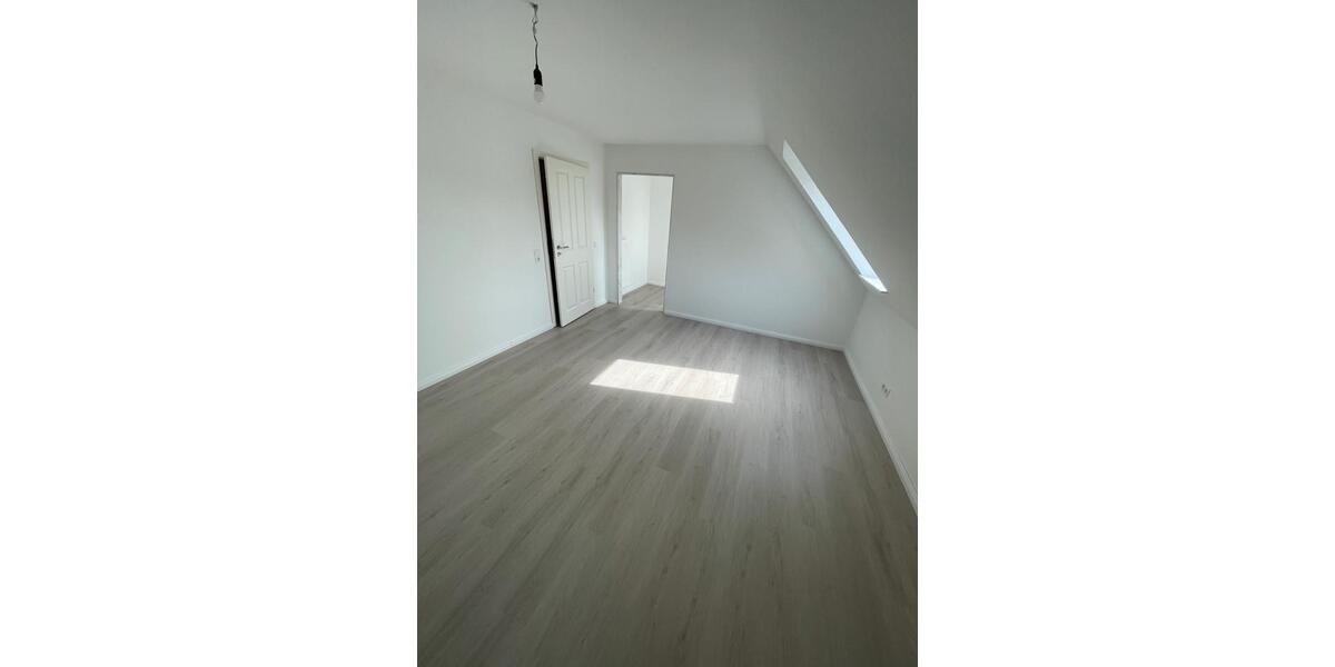 Reihenhaus Schuby - 5 Zimmer, 145 m&sup2;, 1.760&euro; | Angebot:26034111