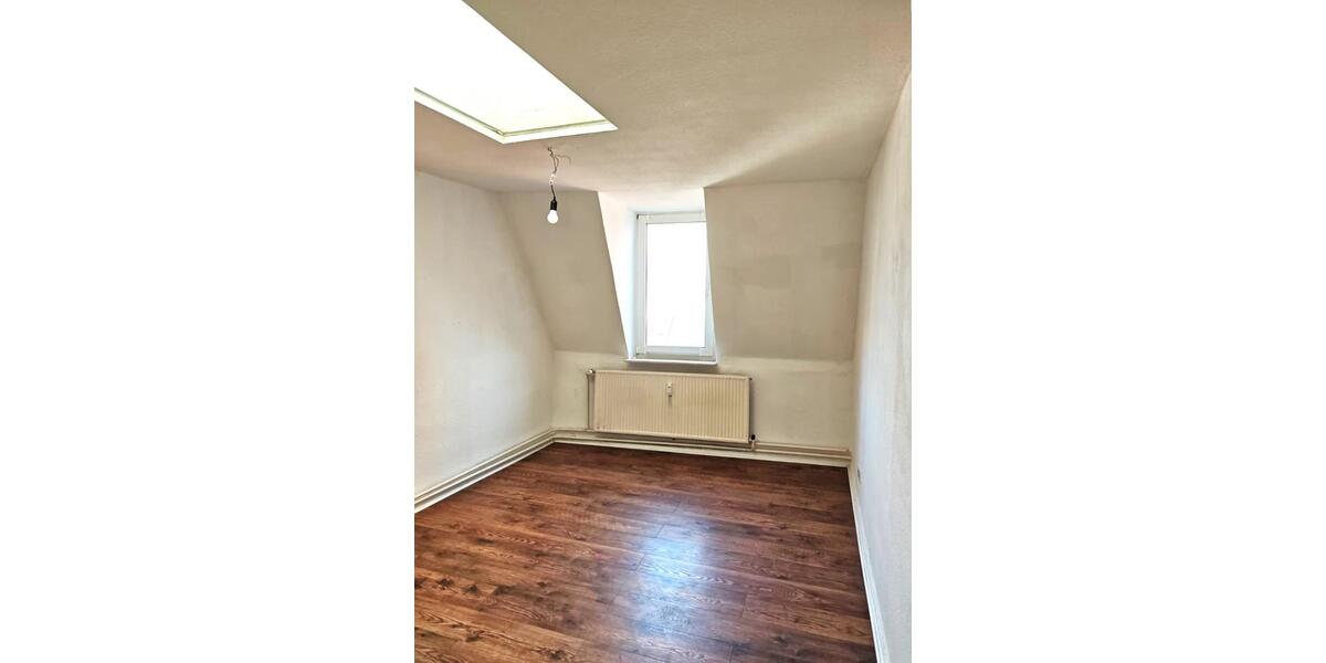 Dachgeschoßwohnung Flensburg Altstadt - 3 Zimmer, 97 m&sup2;, 900&euro; | Angebot:25497945