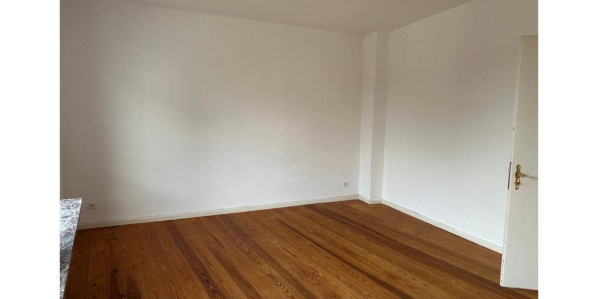 Etagenwohnung Flensburg Altstadt - 3 Zimmer, 91 m&sup2;, 780&euro; | Angebot:25483117