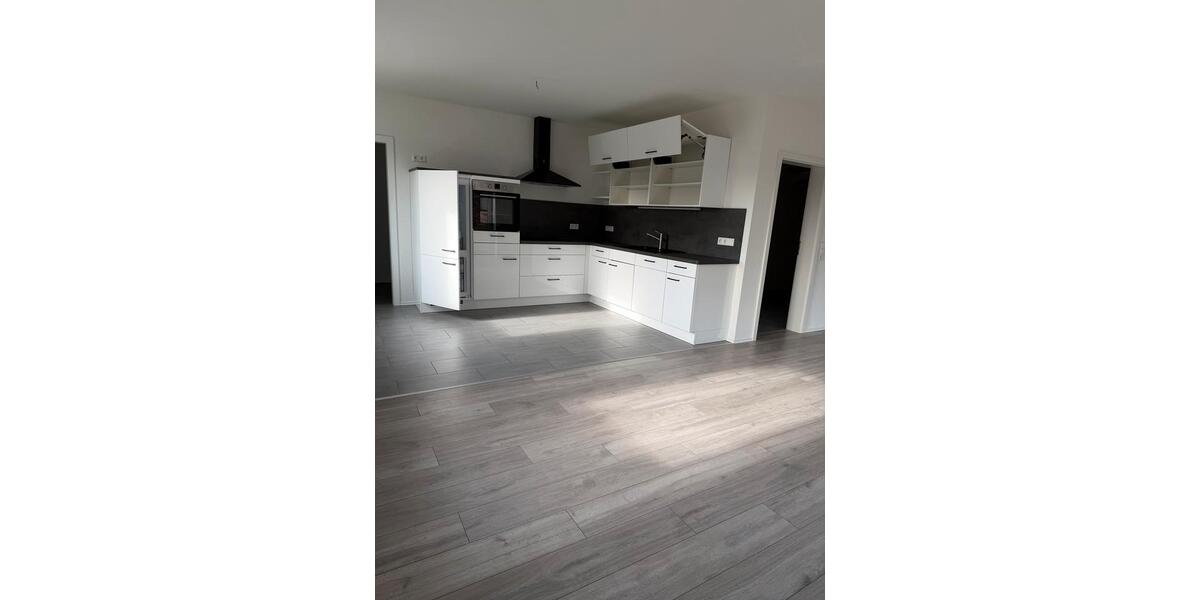 Doppelhaushälfte Großenwiehe - 4 Zimmer, 120 m&sup2;, 1.380&euro; | Angebot:26517066