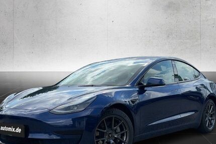 Tesla Model 3 42.861 km 28.333 &euro; Enge-Sande 25917