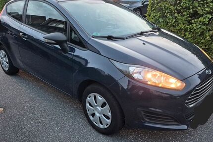 Ford Fiesta 164.000 km 2.650 &euro; Flensburg 24939