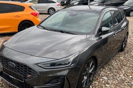 Ford Focus 79.871 km 25.990 &euro; Tarp 24963