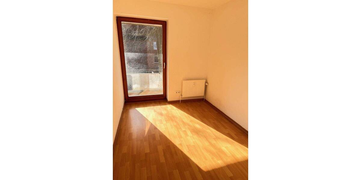 Etagenwohnung Flensburg Westliche Höhe - 4 Zimmer, 173.000&euro; | Angebot:25801987