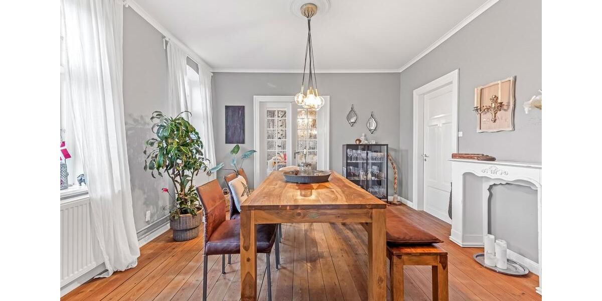 Einfamilienhaus Flensburg Altstadt - 8 Zimmer, 211 m&sup2;, 227.000&euro; | Angebot:26224395