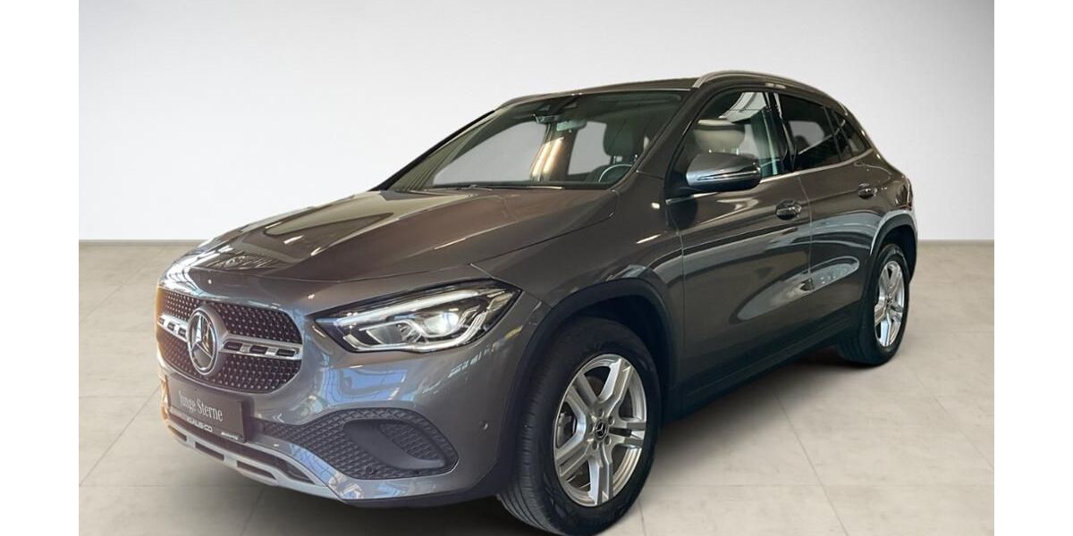Mercedes-Benz GLA 250 53.990 km 29.680 &euro; Flensburg 24941
