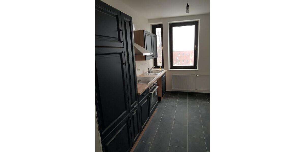 Mehrfamilienhaus, Wohnhaus Flensburg - 7 Zimmer, 360 m&sup2;, 3.240&euro; | Angebot:24836609