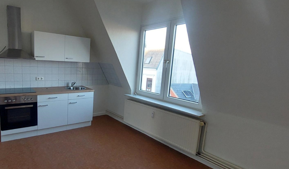Dachgeschoßwohnung Flensburg Altstadt - 3 Zimmer, 66 m&sup2;, 670&euro; | Angebot:25075290