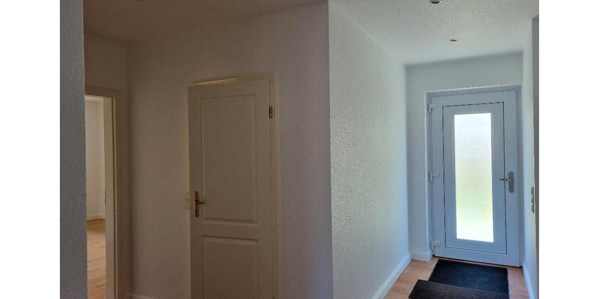 Erdgeschoßwohnung Harrislee - 3 Zimmer, 100 m&sup2;, 1.015&euro; | Angebot:26465263