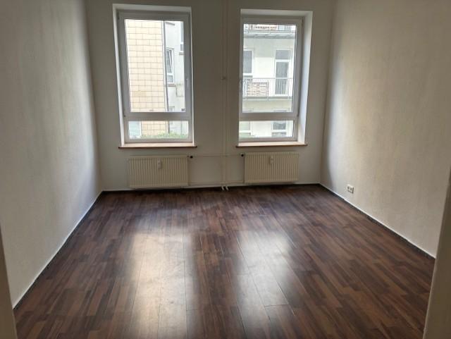 Etagenwohnung Flensburg Altstadt - 3 Zimmer, 84 m&sup2;, 620&euro; | Angebot:25961717