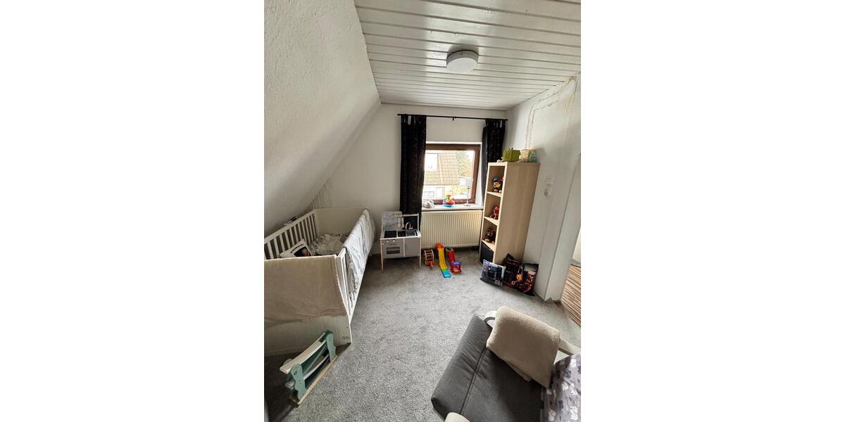 Einfamilienhaus Handewitt Jarplund - 3 Zimmer, 120 m&sup2;, 1.250&euro; | Angebot:25281639