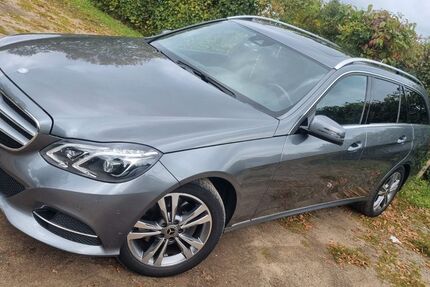 Mercedes-Benz E 220 163.500 km 17.400 &euro; Flensburg 24943