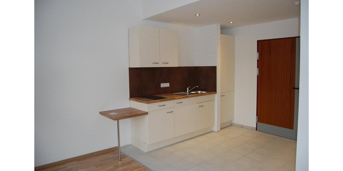 Etagenwohnung Flensburg Altstadt - 1 Zimmer, 27 m&sup2;, 260&euro; | Angebot:22648603