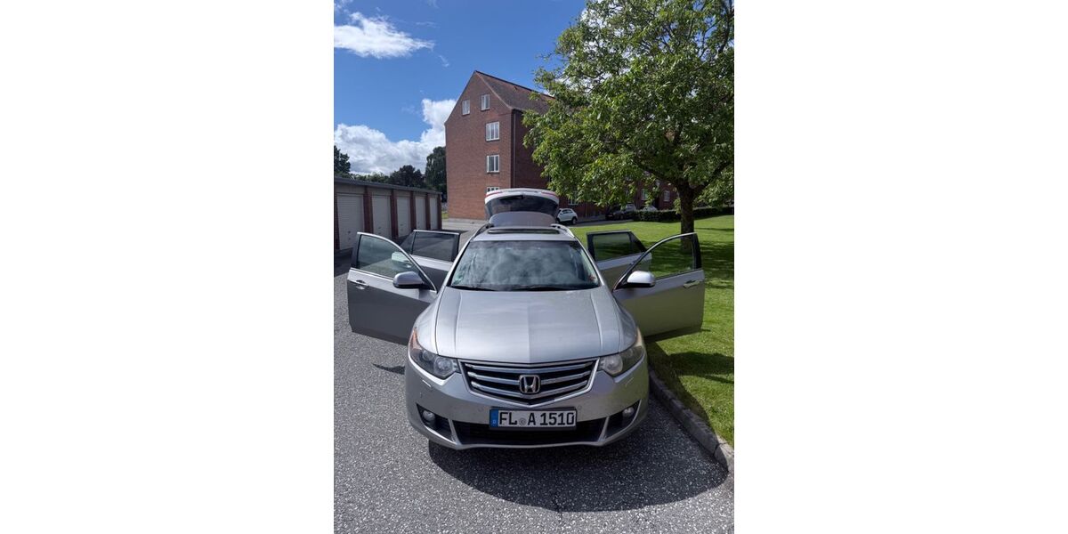 Honda Accord 251.000 km 3.500 &euro; Flensburg 24939