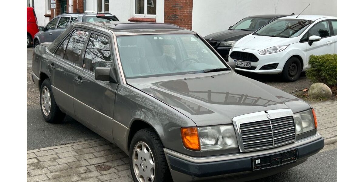 Mercedes-Benz 200 400.000 km 2.500 &euro; Flensburg 24941