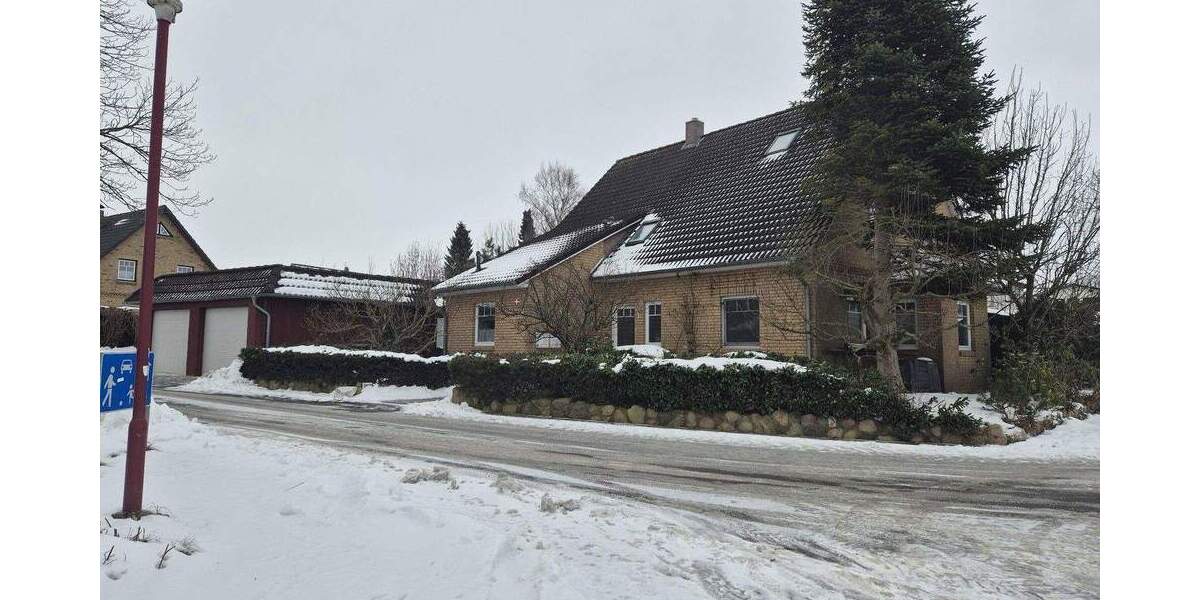 Einfamilienhaus Twedt - 6 Zimmer, 181 m&sup2;, 365.000&euro; | Angebot:25724220