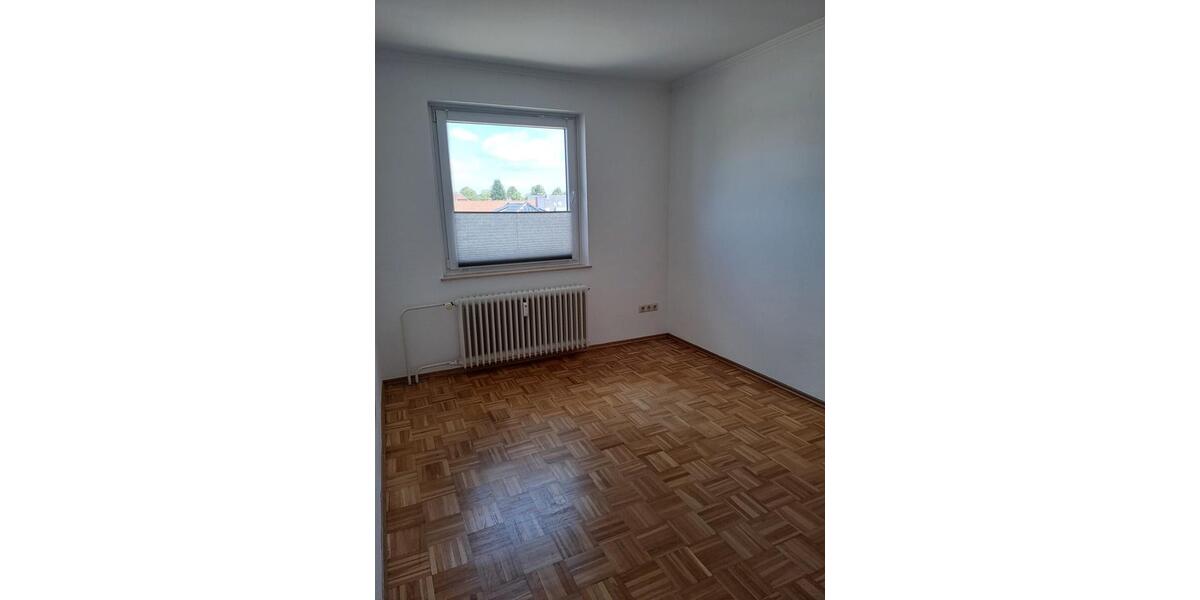 Etagenwohnung Flensburg Fruerlund - 3 Zimmer, 74 m&sup2;, 685&euro; | Angebot:22401156