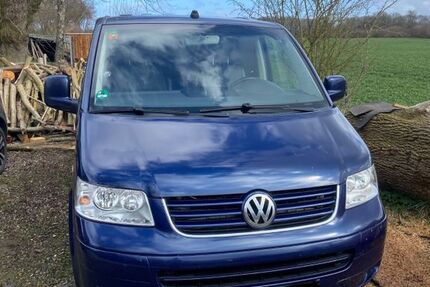 VW T5 Multivan 405.000 km 4.500 &euro; Steinbergkirche 24392