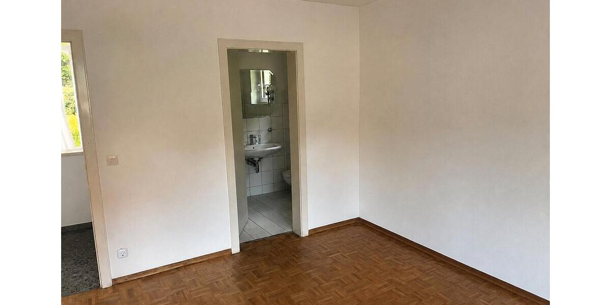 Erdgeschoßwohnung Flensburg - 3 Zimmer, 115 m&sup2;, 860&euro; | Angebot:26683835