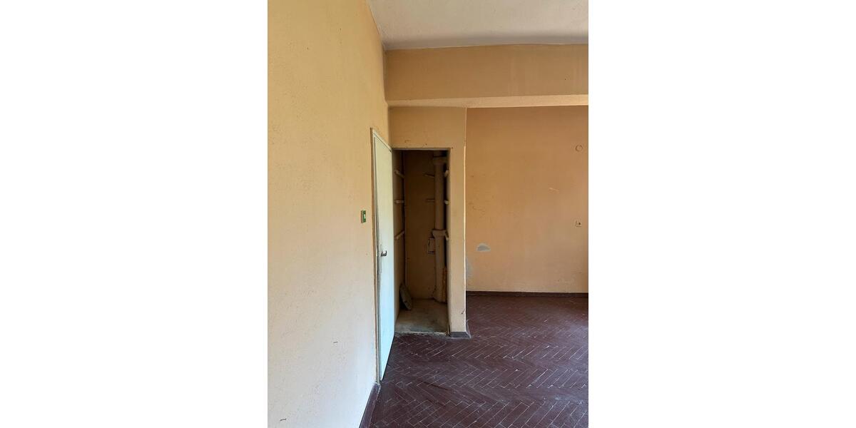 Etagenwohnung Flensburg - 2 Zimmer, 70 m&sup2;, 26.000&euro; | Angebot:21287904