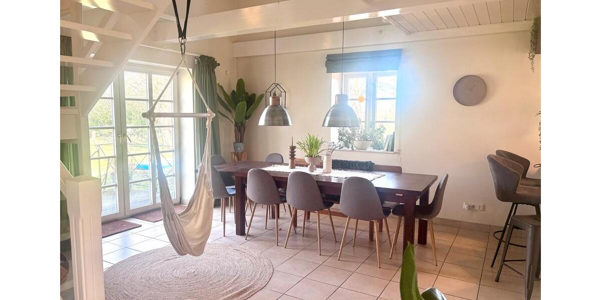 Einfamilienhaus Flensburg Altstadt - 6 Zimmer, 240 m&sup2;, 2.500&euro; | Angebot:25840652