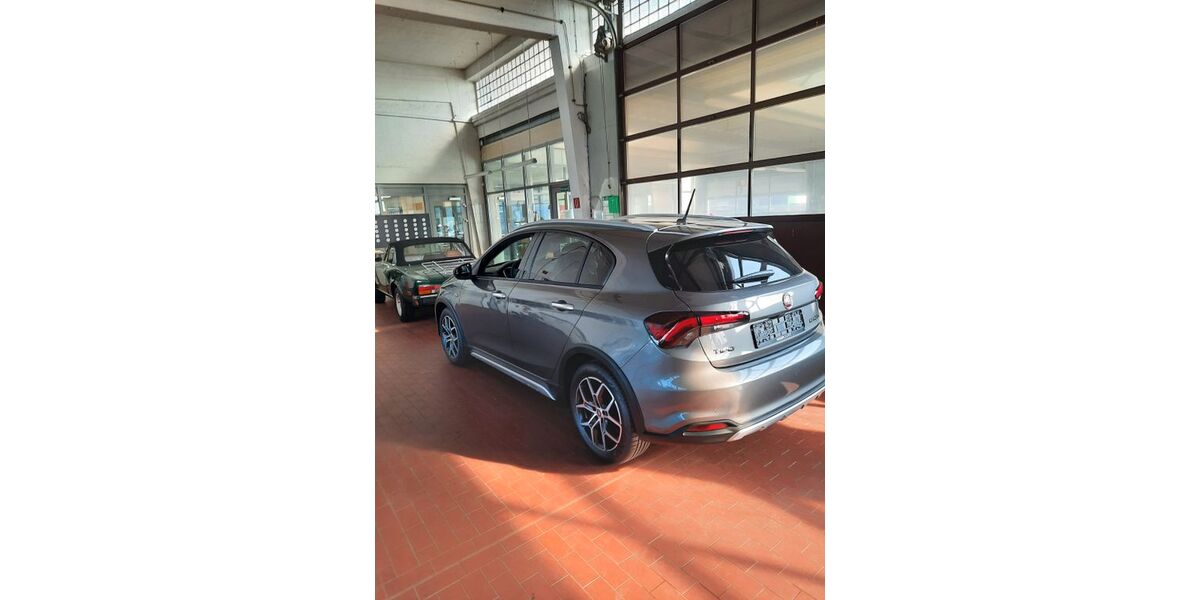 Fiat Tipo 31.000 km 14.600 &euro; Harrislee 24955