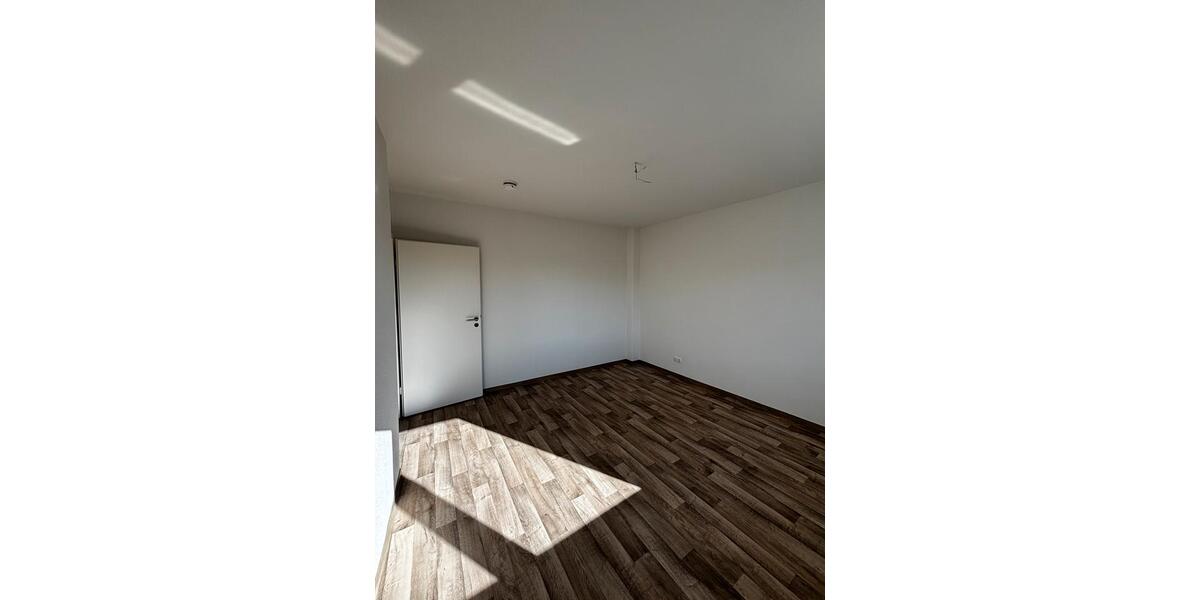 Etagenwohnung Flensburg Fruerlund - 3 Zimmer, 65 m&sup2;, 650&euro; | Angebot:25857144