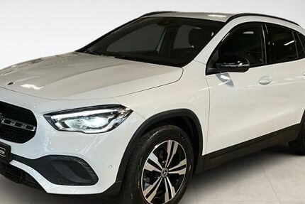 Mercedes-Benz GLA 200 59.800 km 29.680 &euro; Flensburg 24941