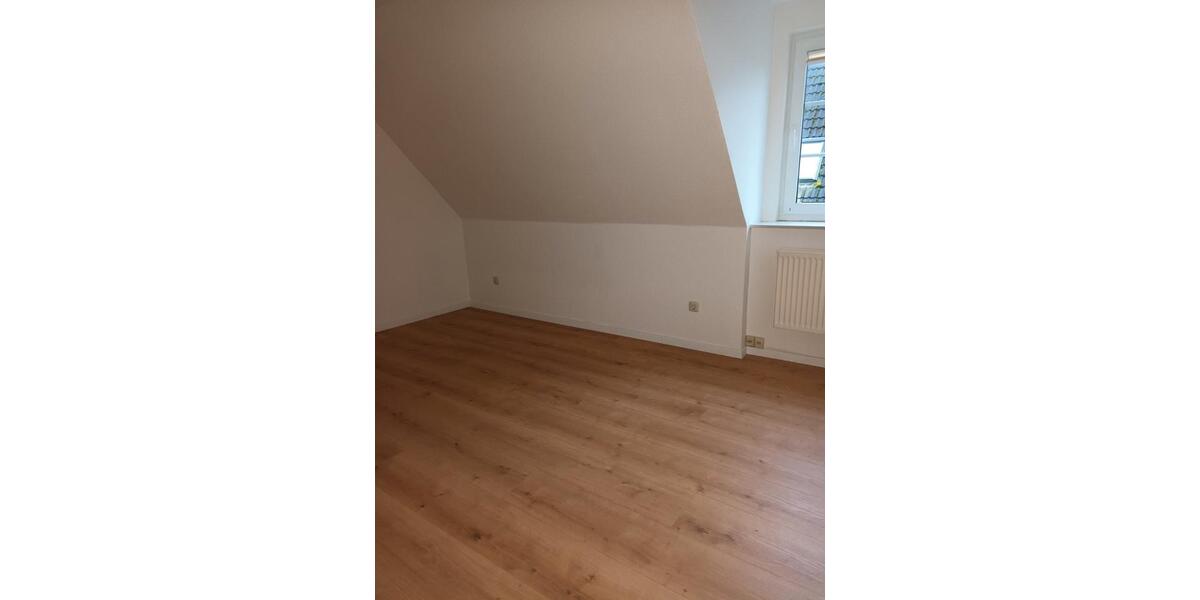 Doppelhaushälfte Flensburg Altstadt - 4 Zimmer, 124 m&sup2;, 1.150&euro; | Angebot:26550258