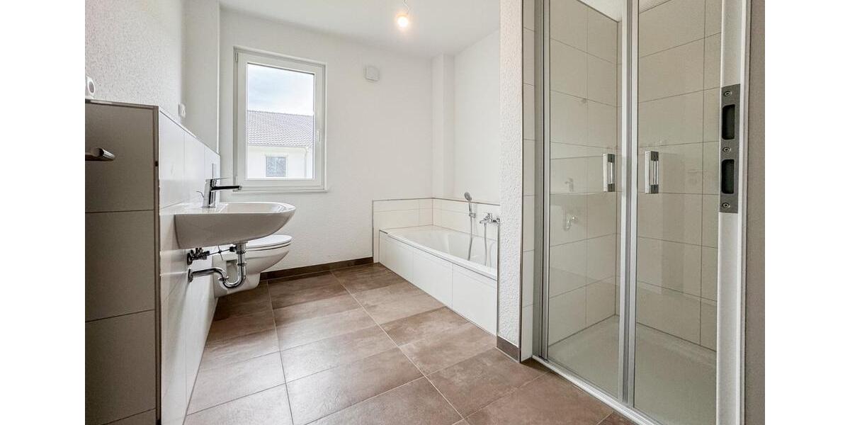 Etagenwohnung Flensburg Falkenberg - 4 Zimmer, 120 m&sup2;, 1.545&euro; | Angebot:25698419