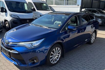 Toyota Avensis 187.000 km 8.990 &euro; Flensburg 24941