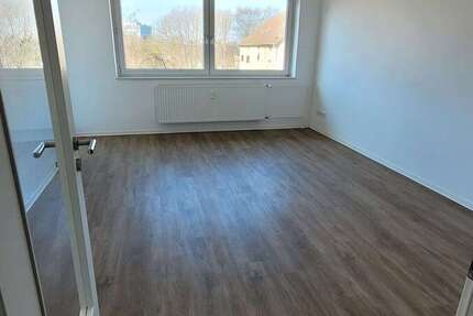 Wohnung Flensburg Mürwik - 3.5 Zimmer, 76 m&sup2;, 681&euro; | Angebot:25451069