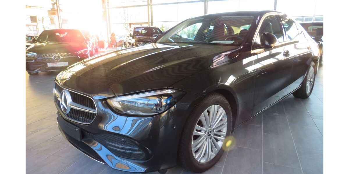 Mercedes-Benz C 180 24.200 km 35.900 &euro; Silberstedt 24887