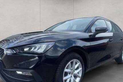 Seat Leon 122.130 km 18.690 &euro; Flensburg 24944