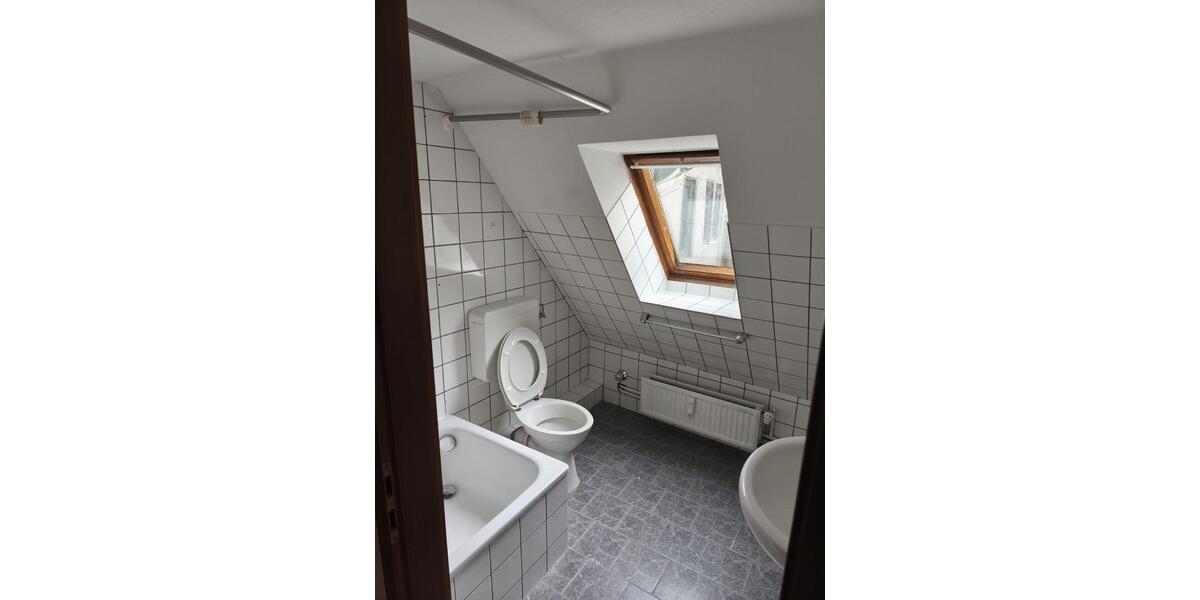Etagenwohnung Flensburg Altstadt - 4 Zimmer, 83 m&sup2;, 913&euro; | Angebot:25708301