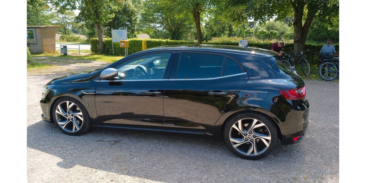 Renault Megane 74.000 km 15.800 &euro; Steinbergkirche 24972