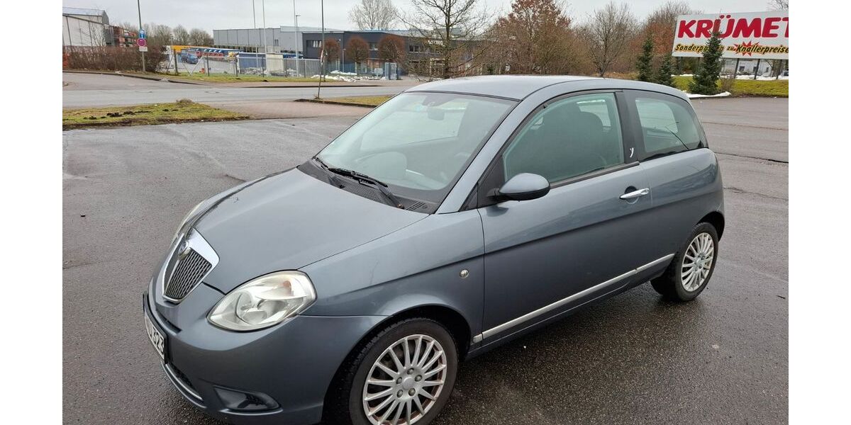 Lancia Ypsilon 121.000 km 1.800 &euro; Flensburg 24937