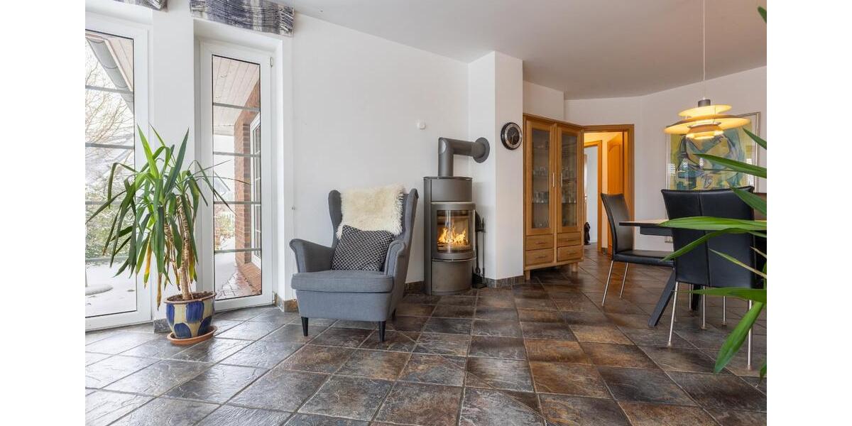 Einfamilienhaus Harrislee - 9 Zimmer, 222 m&sup2;, 749.000&euro; | Angebot:25179370