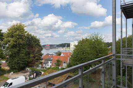Wohnung Flensburg-Westliche Höhe Westliche Höhe - 2 Zimmer, 63 m&sup2;, 880&euro; | Angebot:27334072