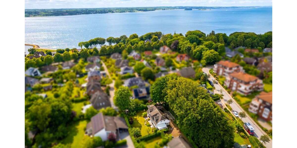 Einfamilienhaus Flensburg Fruerlund - 4 Zimmer, 142 m&sup2;, 649.900&euro; | Angebot:27005512