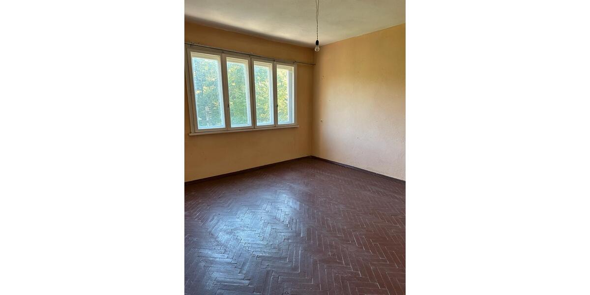 Etagenwohnung Flensburg - 2 Zimmer, 70 m&sup2;, 26.000&euro; | Angebot:21287904