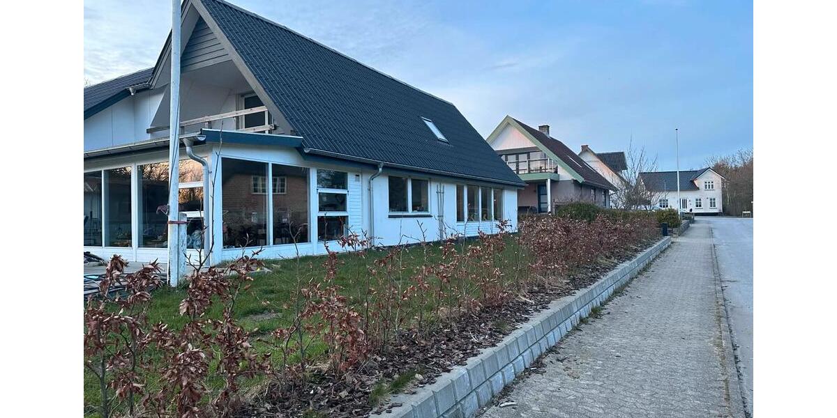 Villa Flensburg - 5 Zimmer, 164 m&sup2;, 105.000&euro; | Angebot:26087318