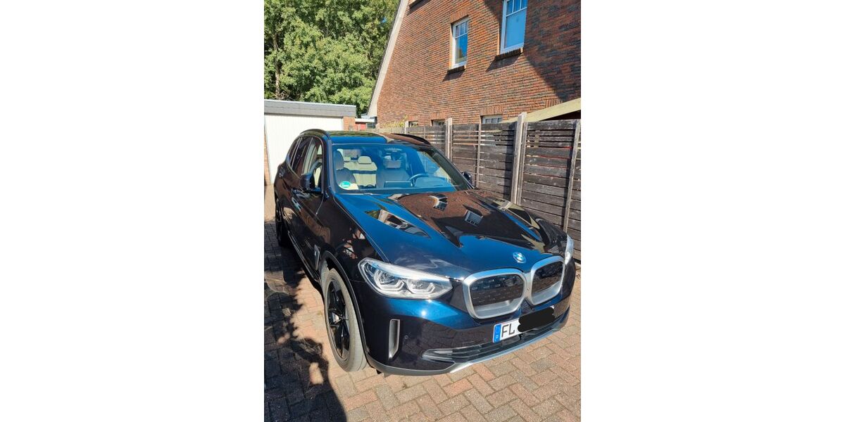 BMW iX3 53.000 km 32.900 &euro; Flensburg 24944
