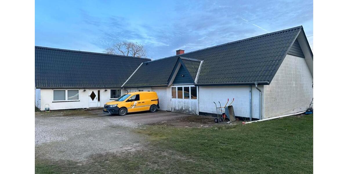 Villa Flensburg - 5 Zimmer, 164 m&sup2;, 105.000&euro; | Angebot:26087318