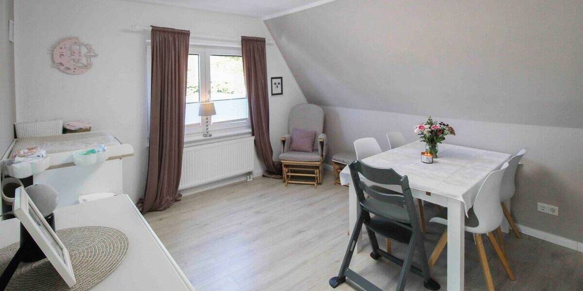 Einfamilienhaus Flensburg Engelsby - 8 Zimmer, 150 m&sup2;, 559.000&euro; | Angebot:26359415