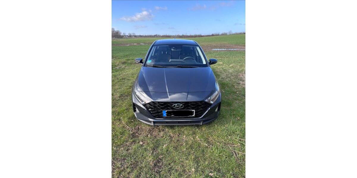 Hyundai i20 52.800 km 13.800 &euro; Flensburg 24943