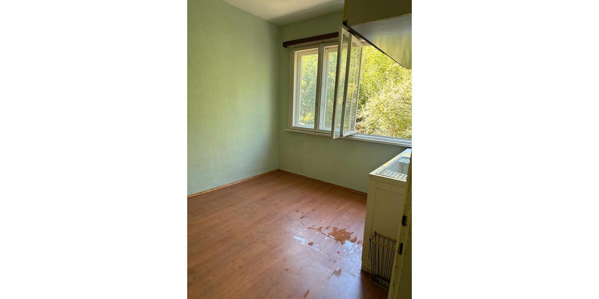 Etagenwohnung Flensburg - 2 Zimmer, 70 m&sup2;, 26.000&euro; | Angebot:21287904