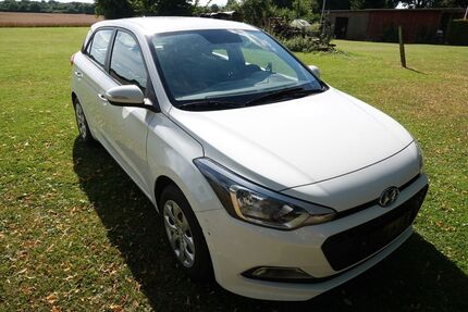 Hyundai i20 95.118 km 7.150 &euro; Mohrkirch 24405