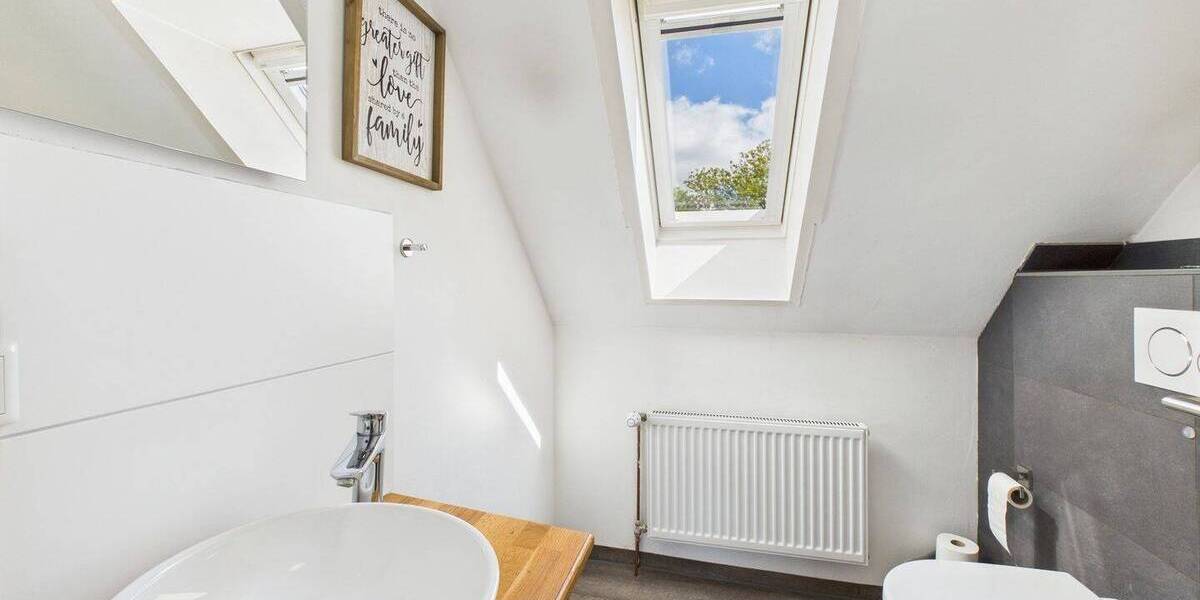 Einfamilienhaus Munkbrarup - 7 Zimmer, 201 m&sup2;, 375.000&euro; | Angebot:25672604